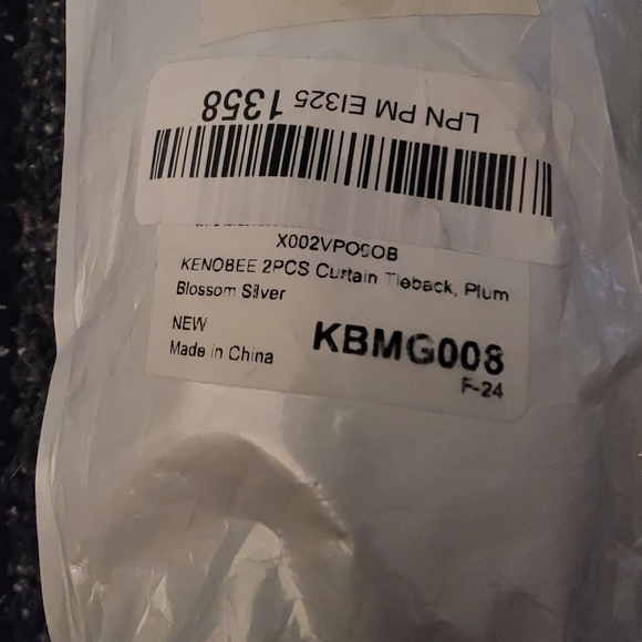 🆕️🏷 2 Plum Blossom Curtain Tiebacks 🆕️🏷 - Picture 5 of 5